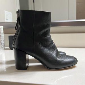 dolce vita cyan leather bootie